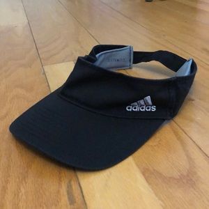 Adidas visor
